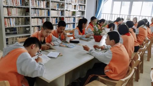 最美书香校园候选展示⑥丨福州屏东中学 阅读开启智慧 书香润泽生命